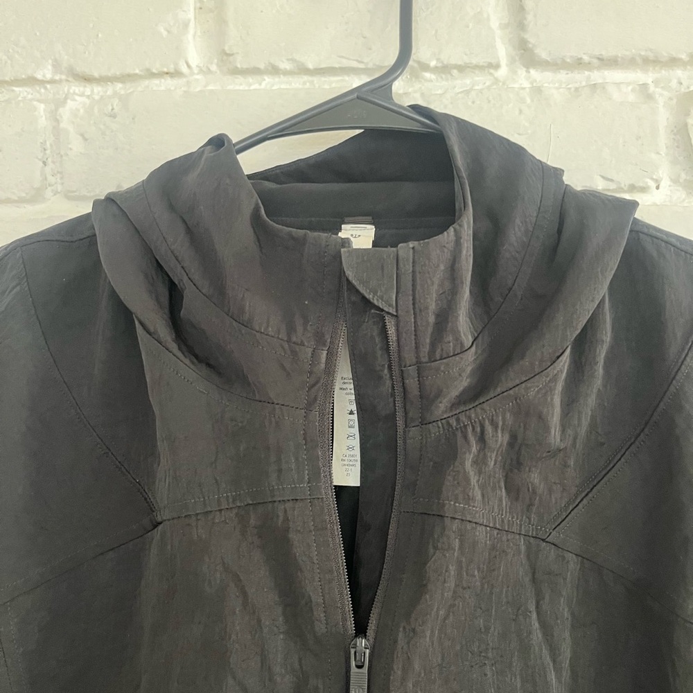 Women’s Lululemon sweatshirt / jacket full zip - Picture 3 of 6